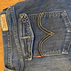 Levi's 515 Bootcut Mid Rise Studded Flap Pocket Jeans Size 14M 32x32 Medium Wash